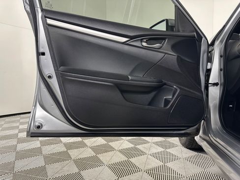 Used 2020 Honda Civic LX image 21