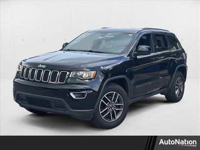 Used 2019 Jeep Grand Cherokee Laredo w/ 18" Wheel & 8.4" Radio Group