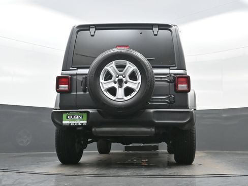 Used 2022 Jeep Wrangler Unlimited Sport image 28