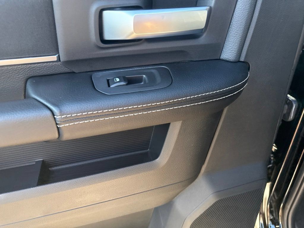 New 2027 RAM 3500 Big Horn AWD/4WD image 35