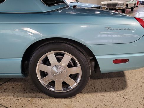 Used 2002 Ford Thunderbird RWD image 27