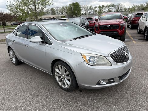 Used 2014 Buick Verano Leather FWD image 3