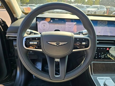 Used 2025 Genesis GV80 3.5T Prestige AWD/4WD image 11
