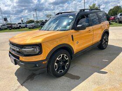 Used 2022 Ford Bronco Sport Outer Banks w/ Tech Package AWD/4WD image 17