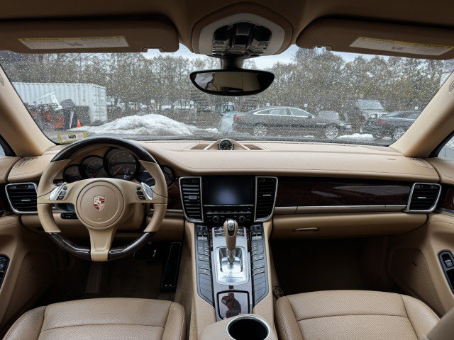 Used 2013 Porsche Panamera 4 w/ Bose Audio Pkg AWD/4WD image 6