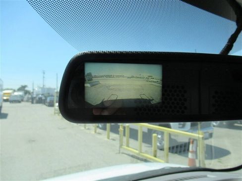 Used 2018 Chevrolet Express 2500 Extended image 29