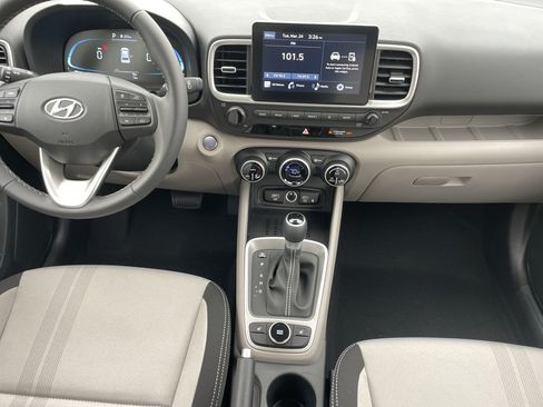 New 2026 Hyundai Venue SEL FWD image 22