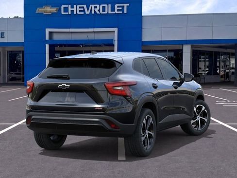 New 2026 Chevrolet Trax RS w/ Driver Confidence Package FWD image 4