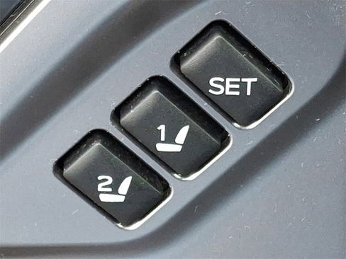 Used 2020 Subaru Outback Touring XT image 27