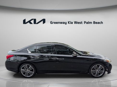 Used 2015 INFINITI Q50 Premium w/ Deluxe Touring Package image 9