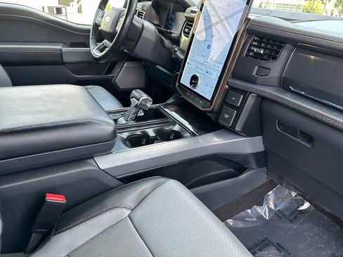 Used 2022 Ford F150 Lightning Lariat AWD/4WD image 14