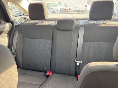 Used 2018 Ford Focus SE image 23