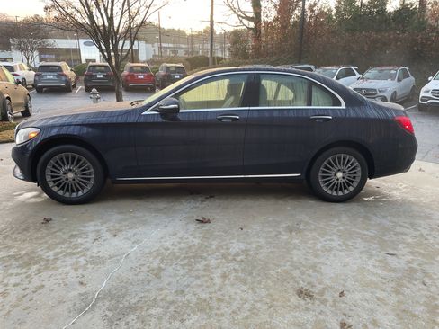 Used 2015 Mercedes-Benz C 300 4MATIC Sedan image 12