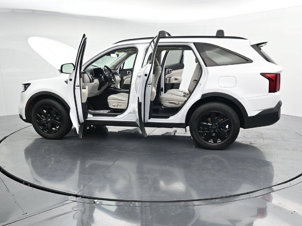 Used 2021 Kia Sorento S w/ Panoramic Sunroof Package AWD/4WD image 42