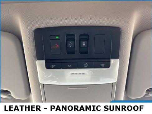 Used 2024 Nissan Rogue SL w/ SL Premium Package image 18