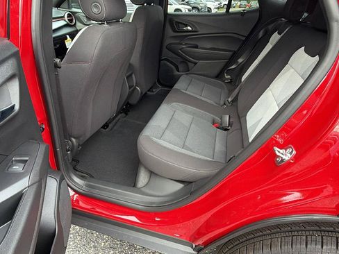 New 2026 Chevrolet Trax RS FWD image 18