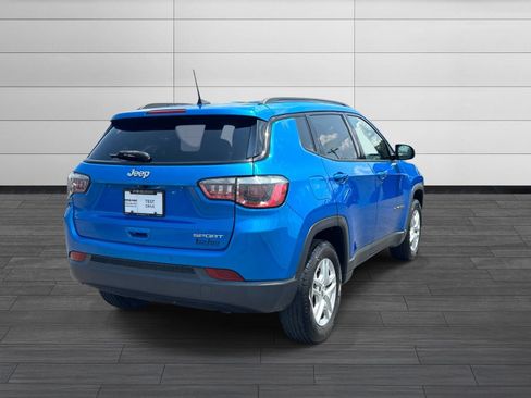 Used 2018 Jeep Compass Sport w/ Tech Group FWD image 5