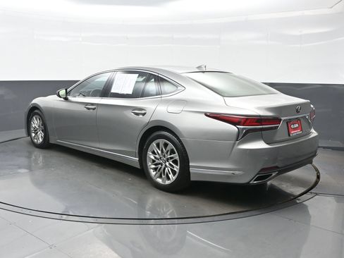 Used 2019 Lexus LS 500 AWD w/ Accessory Package (Z2) image 4