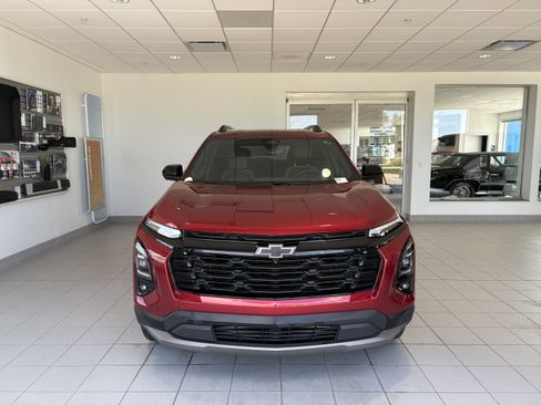 Used 2025 Chevrolet Equinox LT w/ Convenience Package II FWD image 7