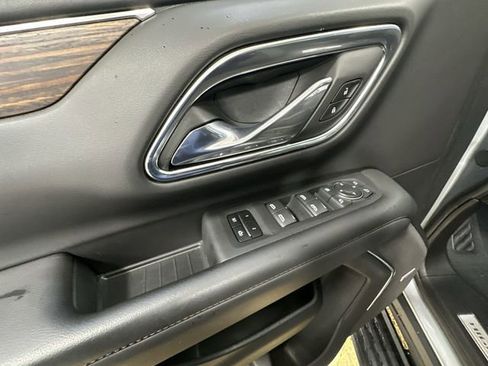 Used 2024 Chevrolet Tahoe High Country w/ Premium Package AWD/4WD image 16