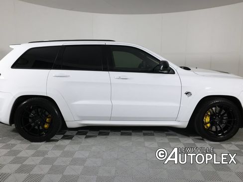 Used 2021 Jeep Grand Cherokee Trackhawk AWD/4WD image 4
