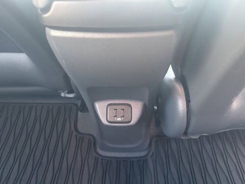 Used 2021 Chevrolet Bolt Premier w/ Infotainment Package image 14