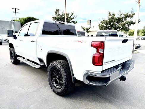 Used 2024 Chevrolet Silverado 2500 LTZ image 4