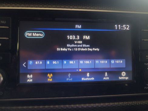 Used 2019 Nissan Kicks S FWD image 25