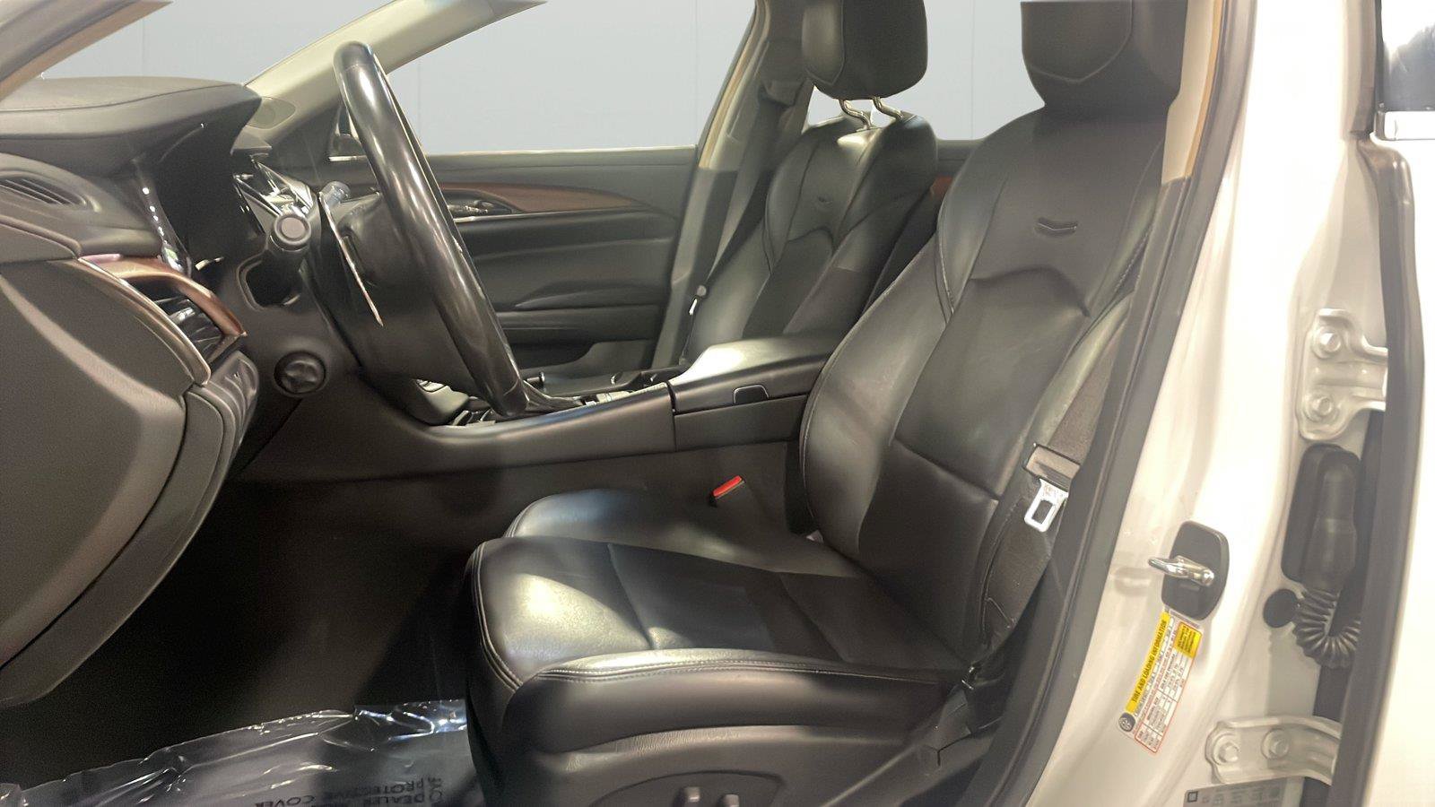 Used 2017 Cadillac CTS Luxury RWD image 10