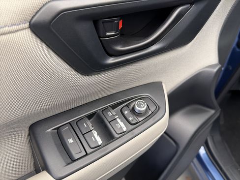 Certified 2025 Subaru Forester Premium image 11