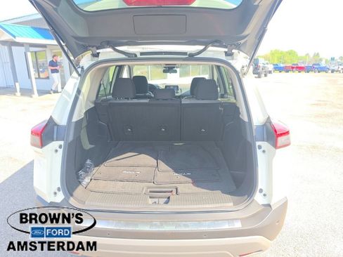 Used 2023 Nissan Rogue SV AWD/4WD image 9