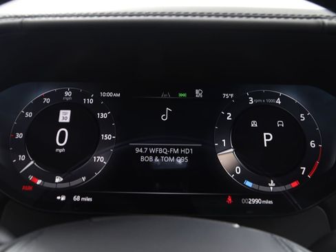Used 2025 Land Rover Range Rover SE AWD/4WD image 21