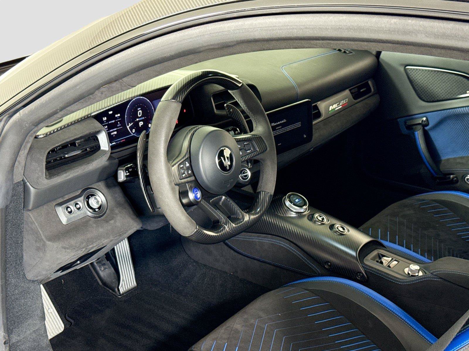 Used 2023 Maserati MC20 Coupe RWD image 14