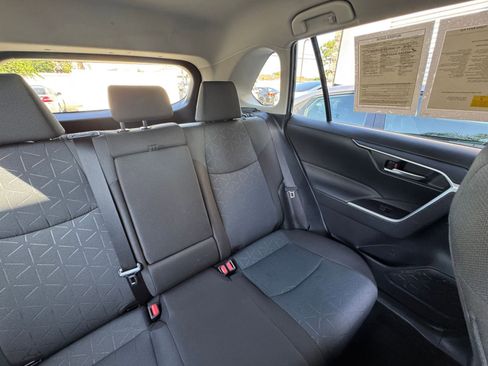 Used 2025 Toyota RAV4 XLE w/ Weather Package image 37