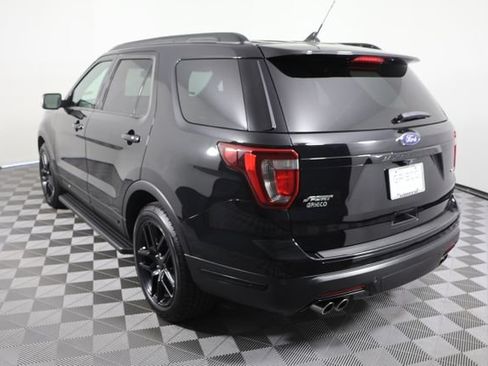Used 2018 Ford Explorer Sport w/ Equipment Group 401A AWD/4WD image 6