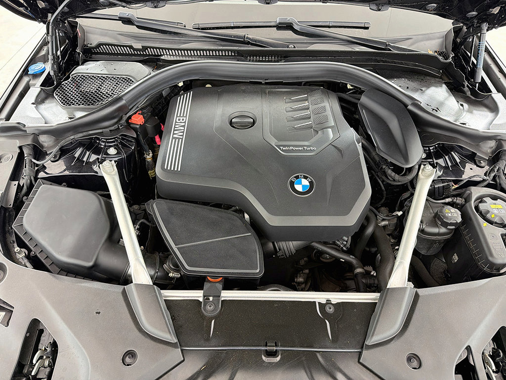Used 2023 BMW 530i xDrive w/ M Sport Package AWD/4WD image 21