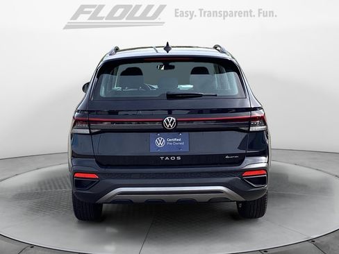 Certified 2025 Volkswagen Taos S AWD/4WD image 6