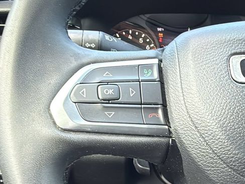 Used 2023 Jeep Compass Latitude AWD/4WD image 28