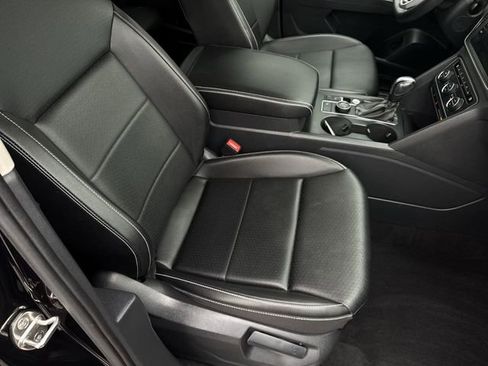 Used 2021 Volkswagen Atlas SE image 27