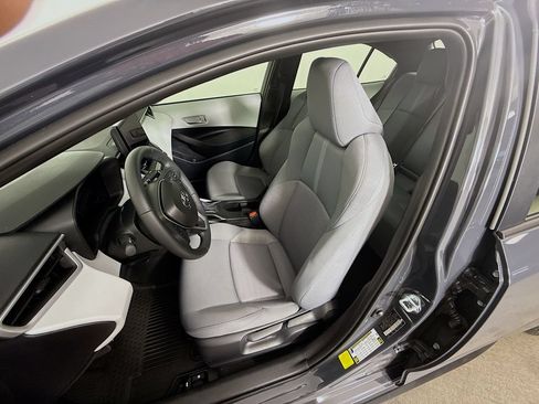 Certified 2026 Toyota Corolla SE FWD image 13