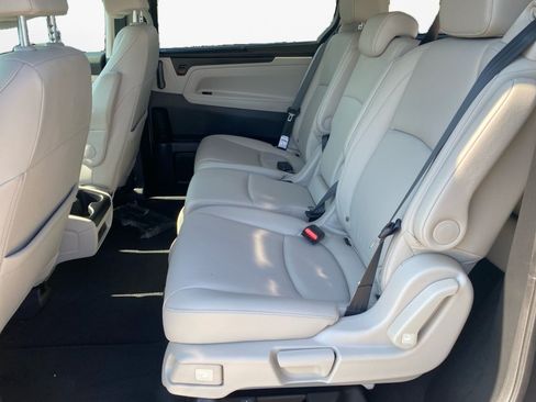 Certified 2026 Honda Odyssey EX-L image 16
