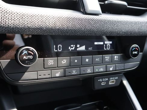 New 2026 Subaru Outback Limited XT image 39