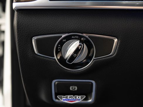 Used 2015 Mercedes-Benz S 550 Sedan image 40