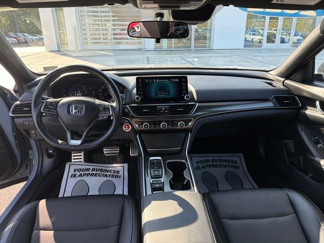 Used 2022 Honda Accord Sport image 9