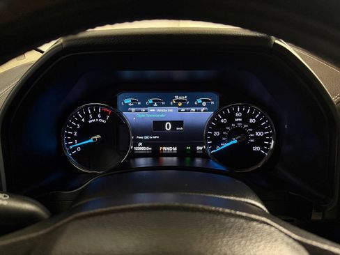 Used 2018 Ford Expedition Platinum RWD image 61