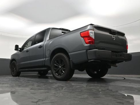 Used 2023 Nissan Titan SV w/ SV Convenience Package AWD/4WD image 22