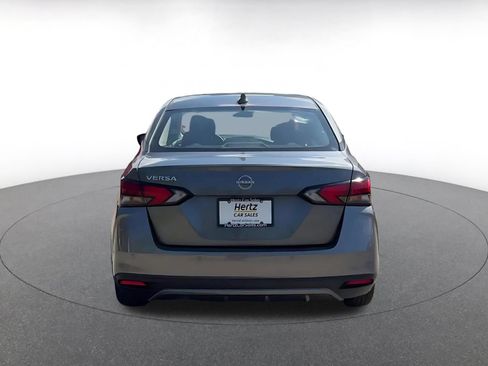 Used 2025 Nissan Versa SV FWD image 11