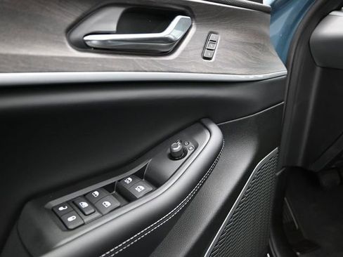 New 2026 Jeep Grand Cherokee L Limited image 16