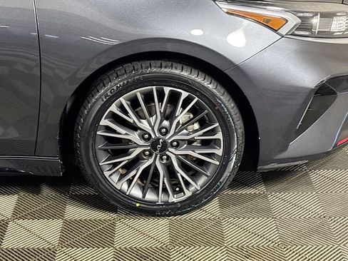 Used 2022 Kia Forte GT-Line w/ GT-Line Technology Package FWD image 24