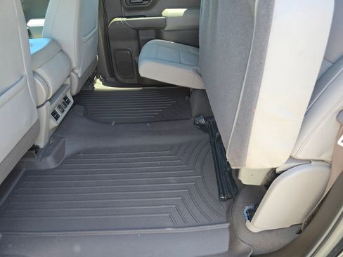 Certified 2022 Chevrolet Silverado 1500 LT AWD/4WD image 12